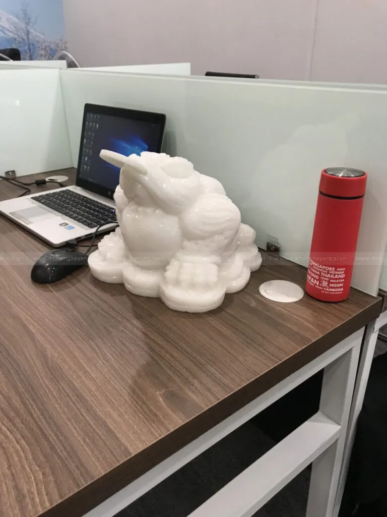 Cóc Thiềm Thừ ngậm tiền