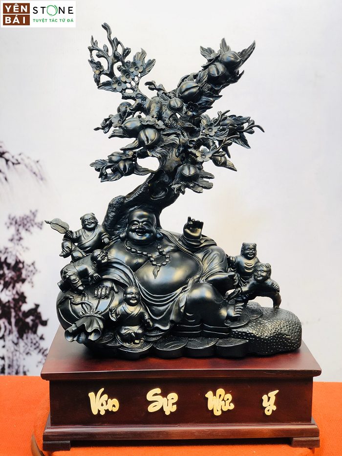 Tượng di lặc ngồi gốc đào mang lại may mắn – Tượng di lặc ngồi gốc đào