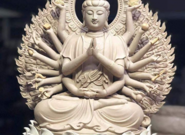 Tượng Phật Quan Âm nghìn mắt nghìn tay