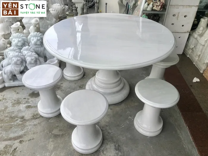 Bàn ghế đá cẩm thạch Yên Bái