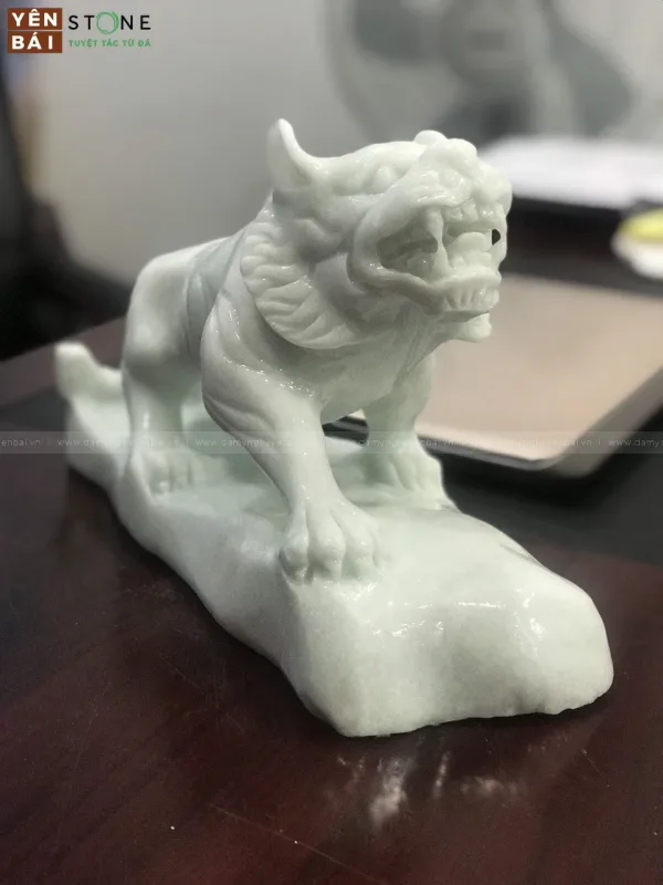 Tượng con Hổ đá Yên Bái