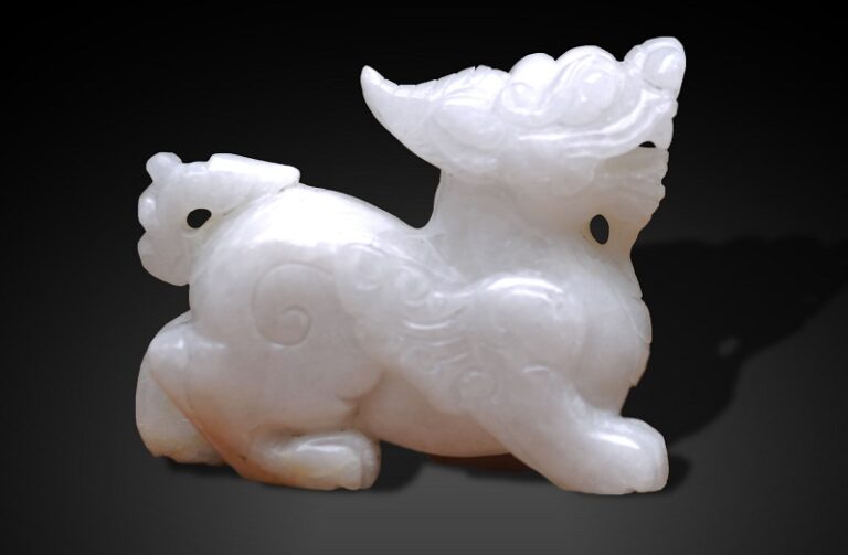 Tỳ hưu đá thạch anh