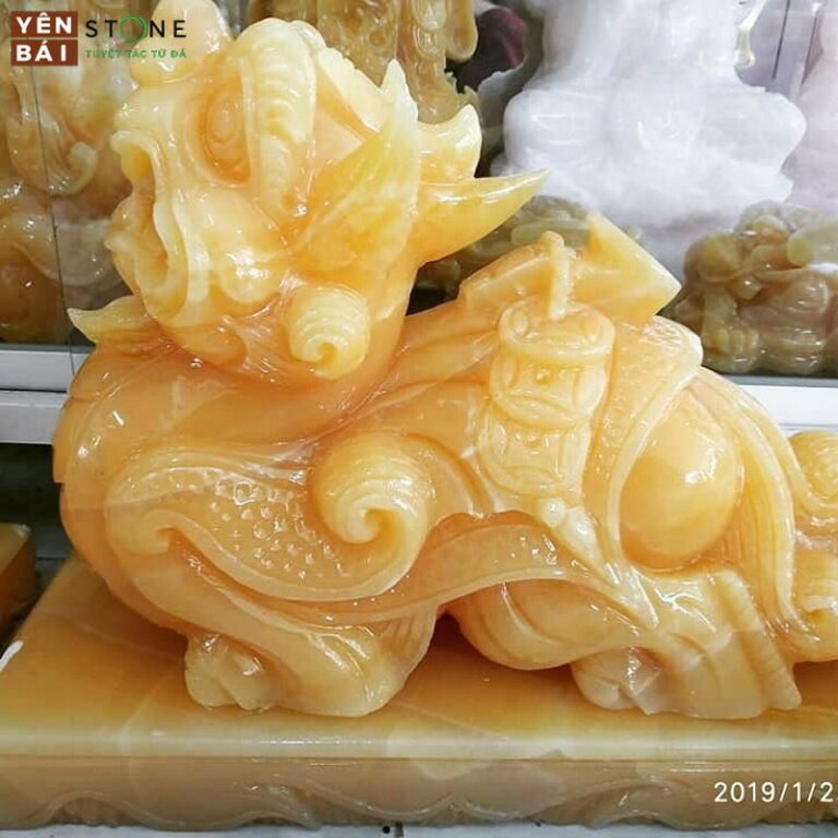 Tỳ hưu đá vàng