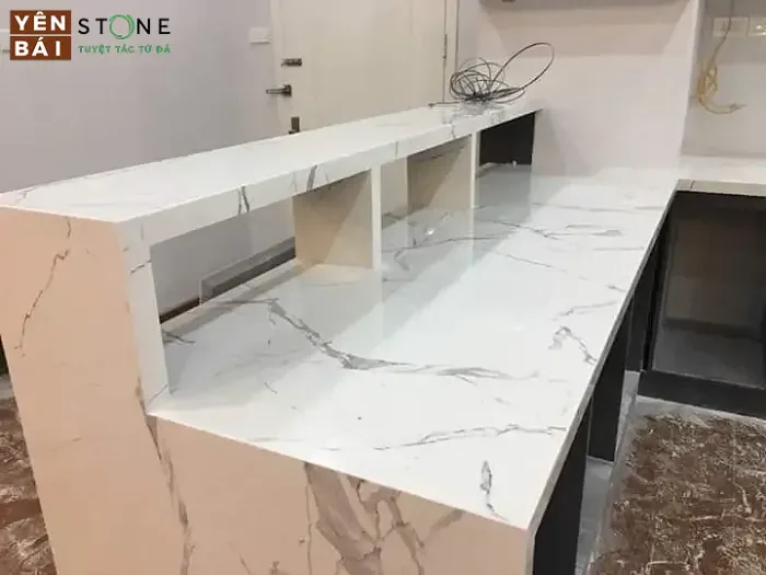 Đá trắng vân mây nhân tạo