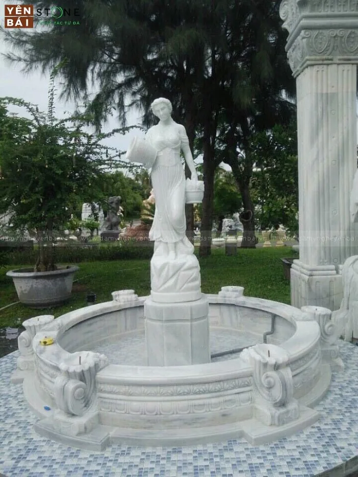 Đài phun nước bằng đá trắng muối Yên Bái