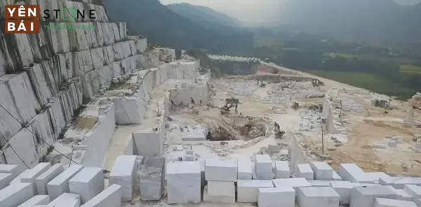 Mỏ đá trắng Yên Bái