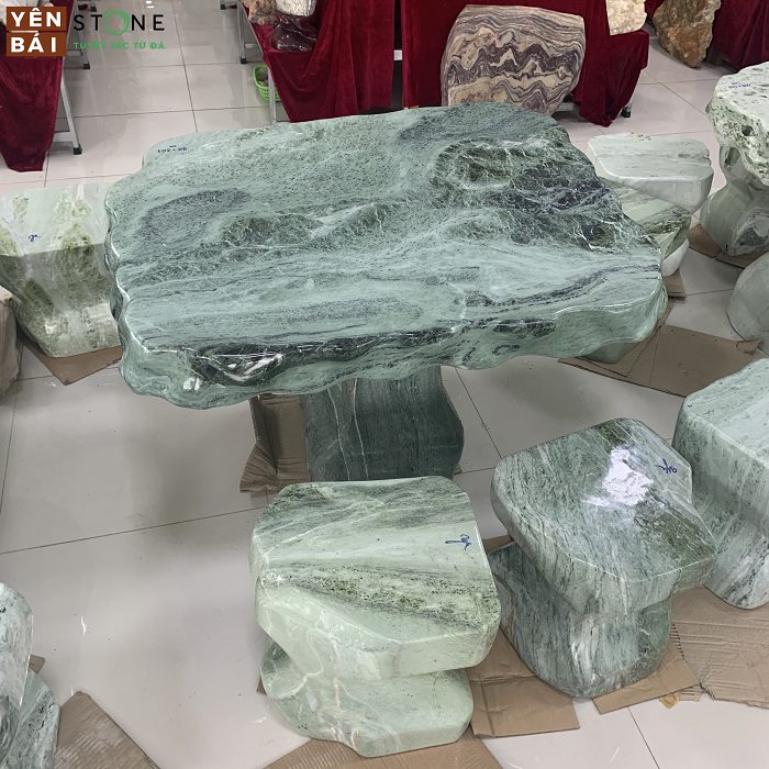 Bàn Ghế Đá Trắng — Yên Bái Stone