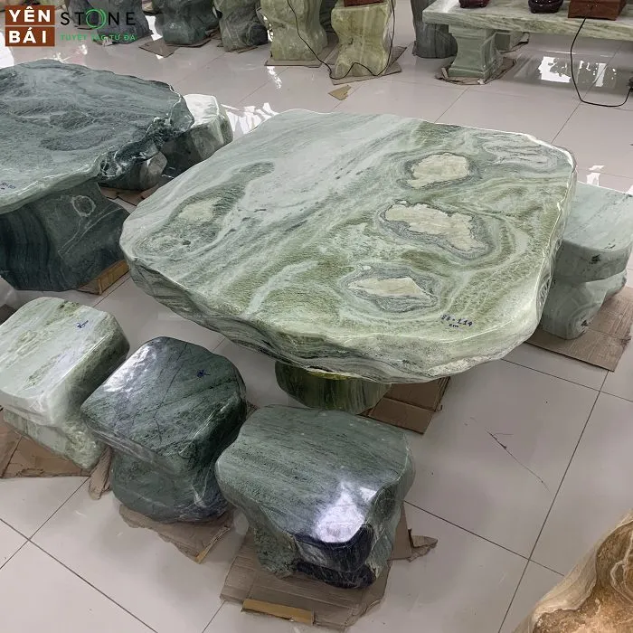 ban-ghe-da-xanh-ngoc-yen-bai-2