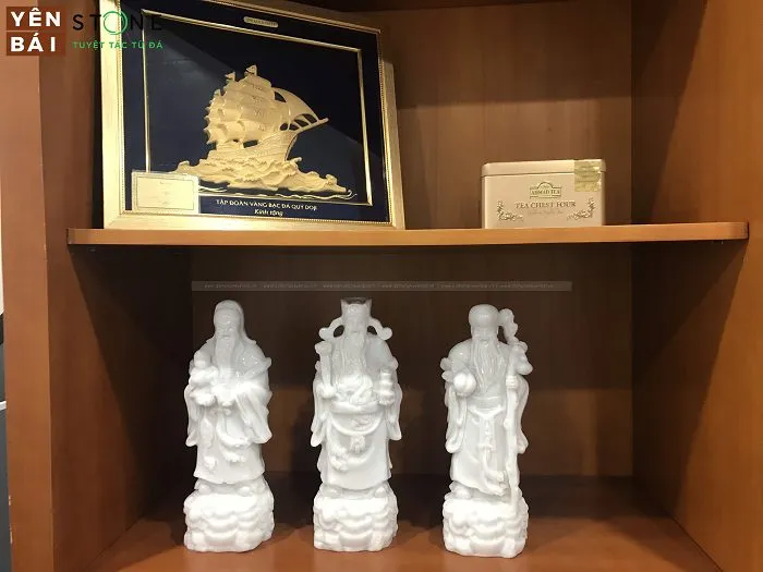 Mách bạn cách đặt tượng Phúc Lộc Thọ trong nhà — Yên Bái Stone