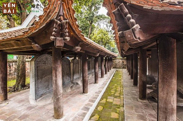 y-nghia-cua-viec-khac-bia-tien-si
