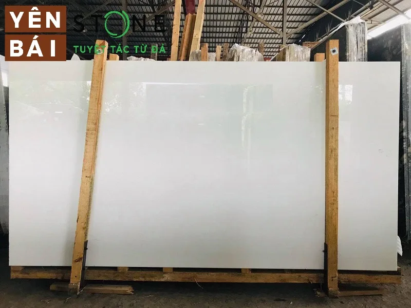 Mẫu đá trắng Yên Bái được cung cấp tại Hạ Long cung-cap-da-trang-tai-ha-long-uy-tin