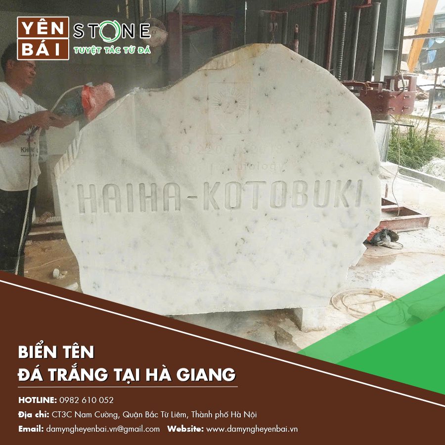 biển tên đá trắng tại Hà Giang
