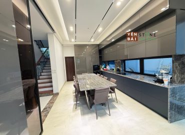 Công trình ốp đá trắng tại biệt thự Sunny Garden, Hà Nội